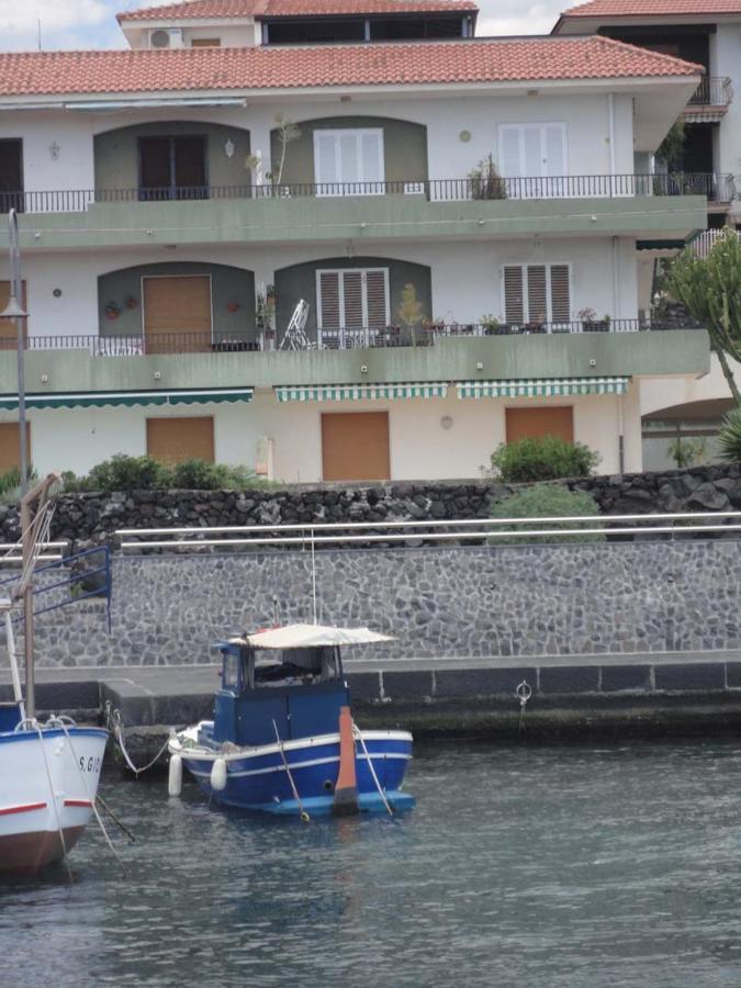 Acirealevacanze - Romantica Camera Sul Mare 外观 照片